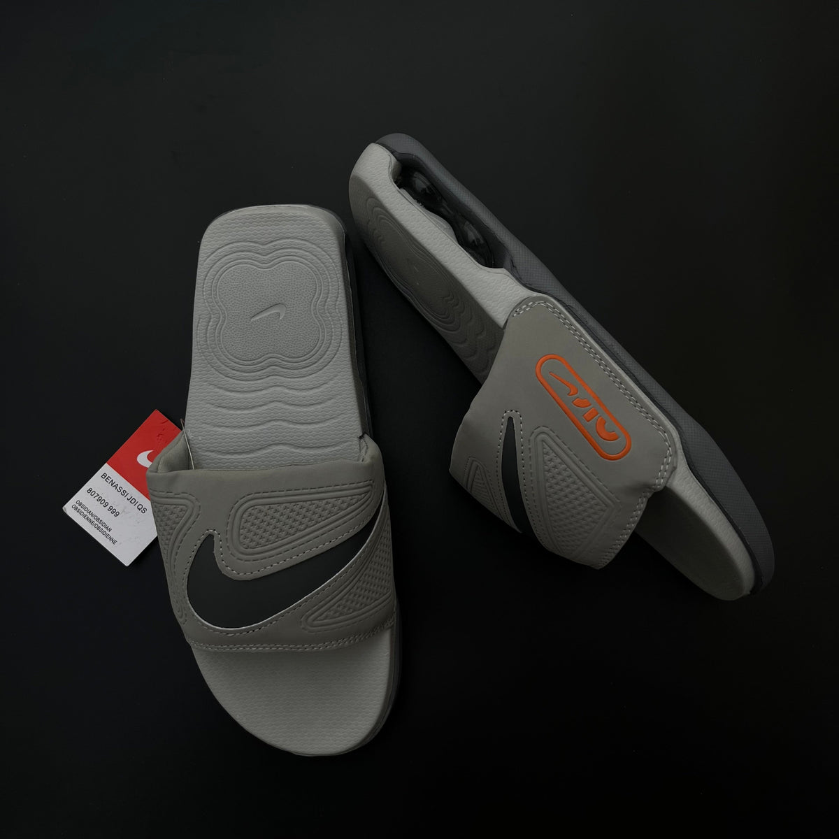 NIK-CIRO-SLIDES-GREY