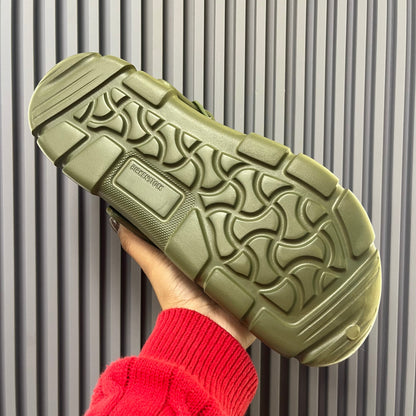 BIRKI-FLOW-CLOGS (KHAKI)