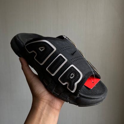 NIK-UTEMPO-SLIDES-BLACK