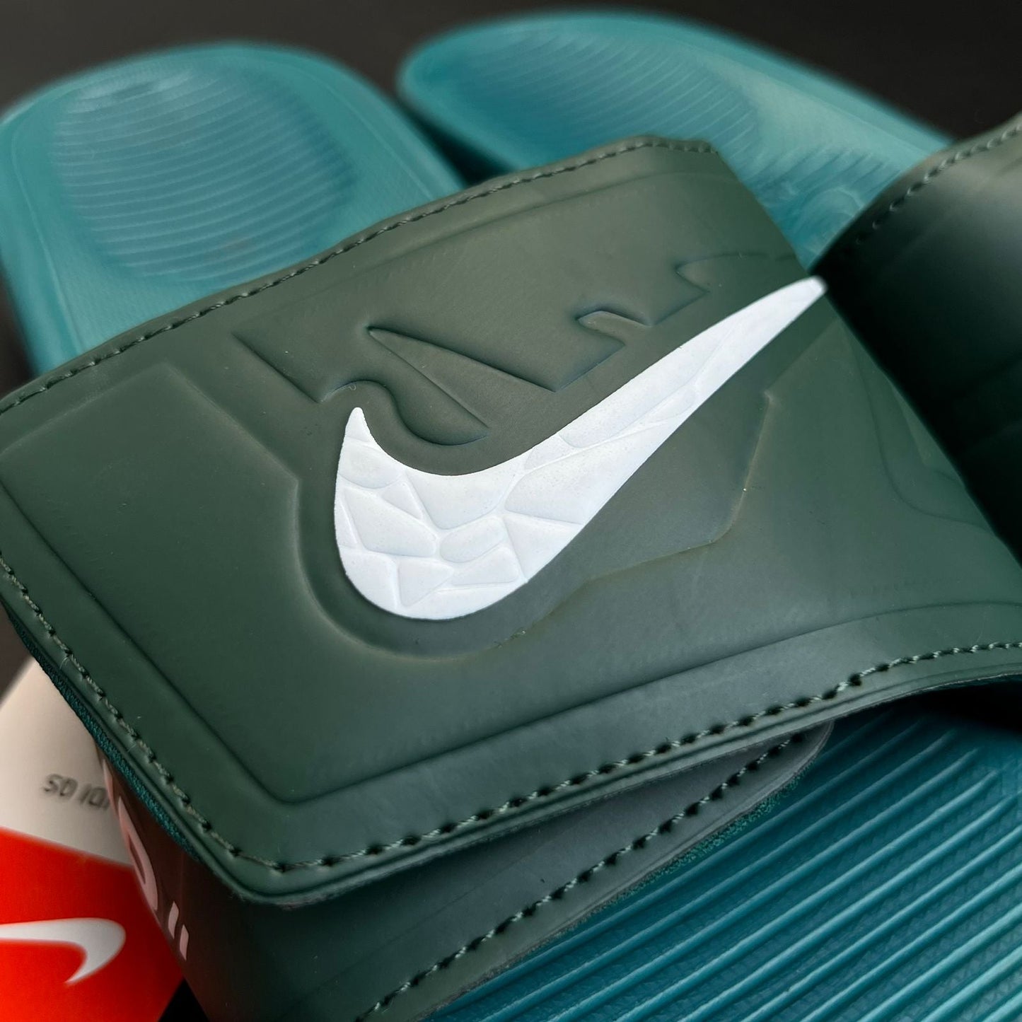 NIK-AIR-GREEN