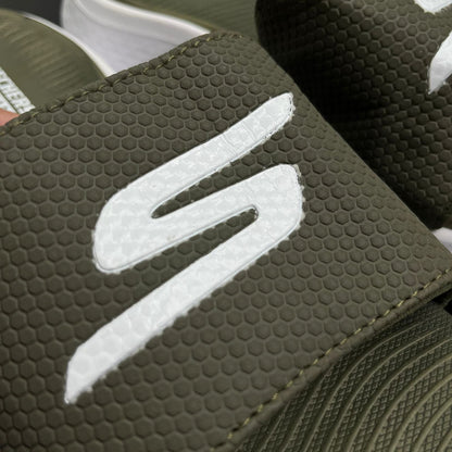 SKCHRS-MAX-CUSHION-SLIDES-GREEN