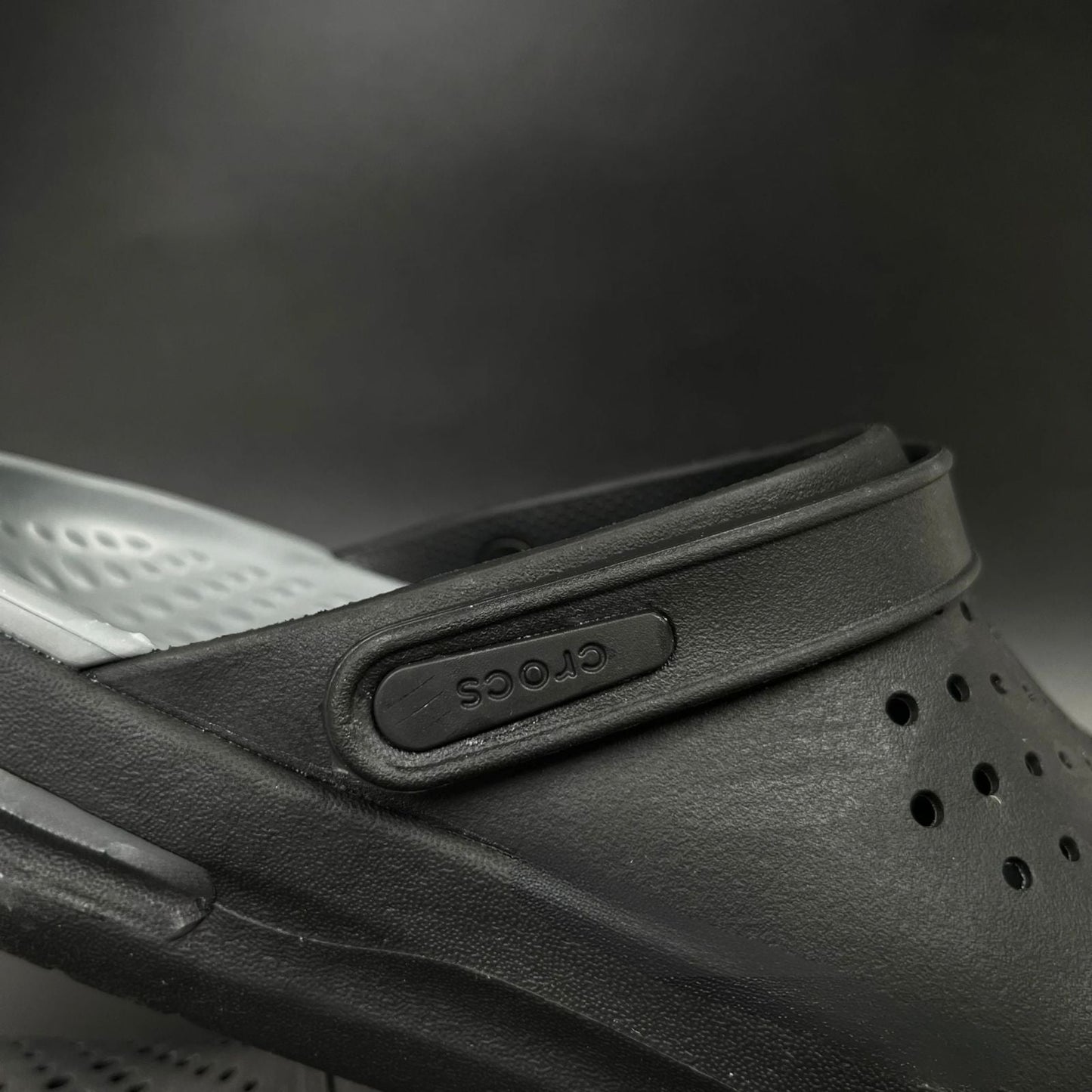 INMO-CLOGS-CORE BLACK