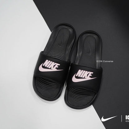NIK-BENASSI-SLIDES (BLACK/WHITE)