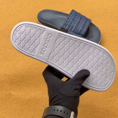 ADIDS-PRINTED-ADILETTE-SLIDES (NAVY)