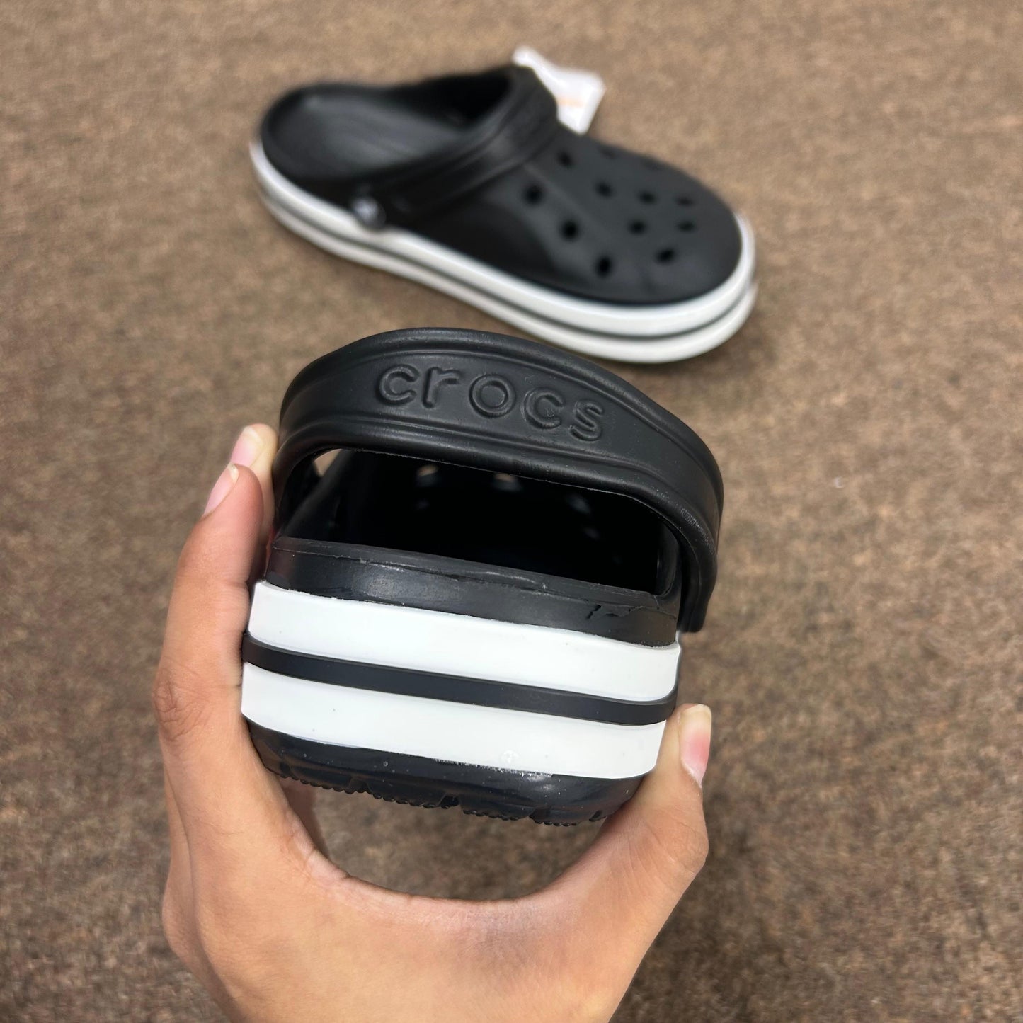 BYA-BND-CLOGS-BLACK