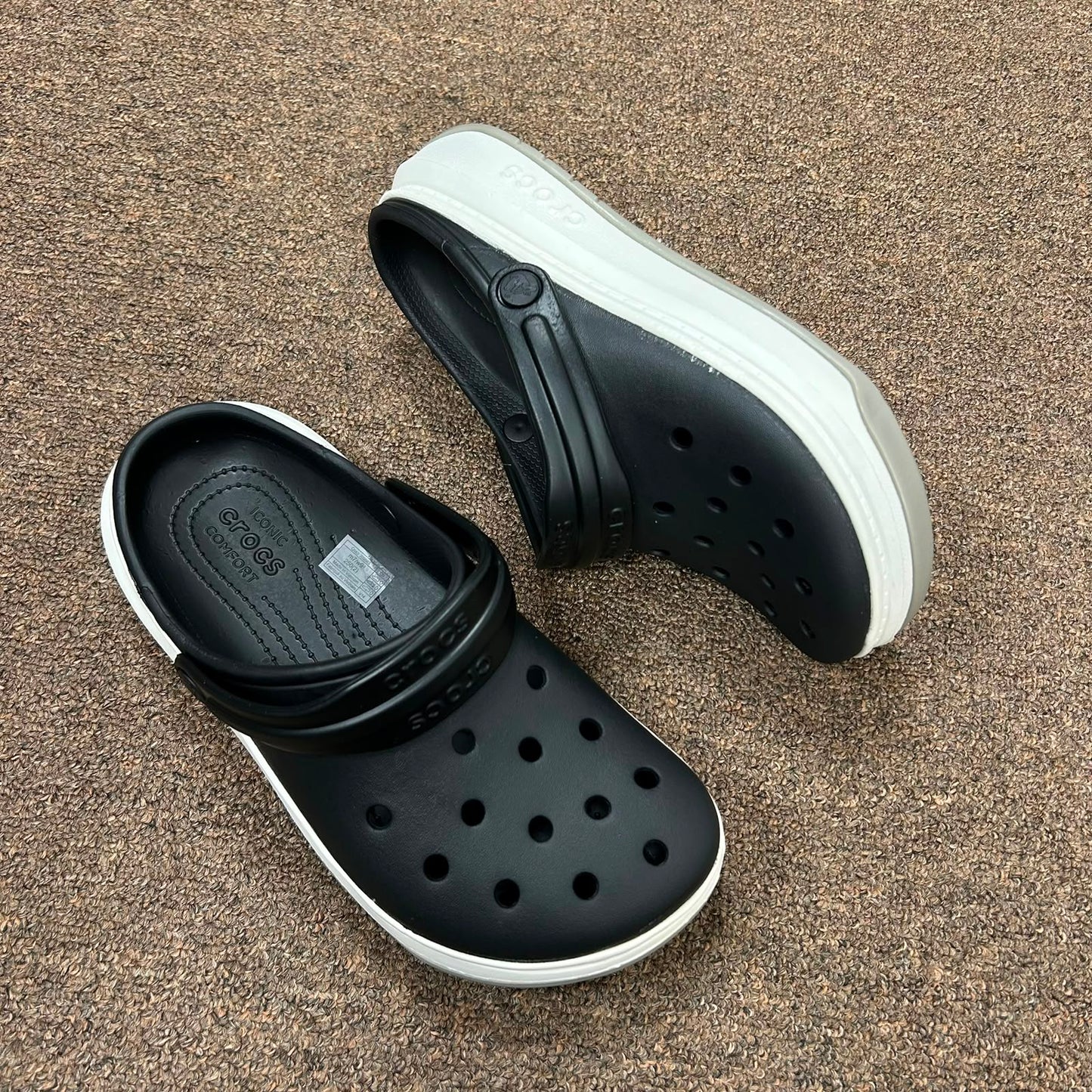 FULL-FORC-CLOGS-BLACK