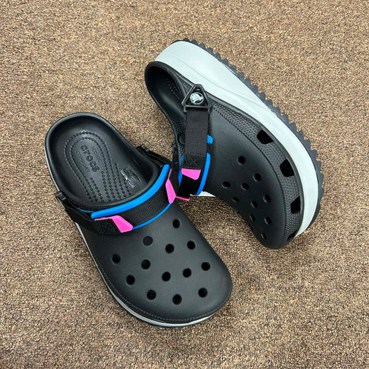 HIKR-CLOGS-BLACK