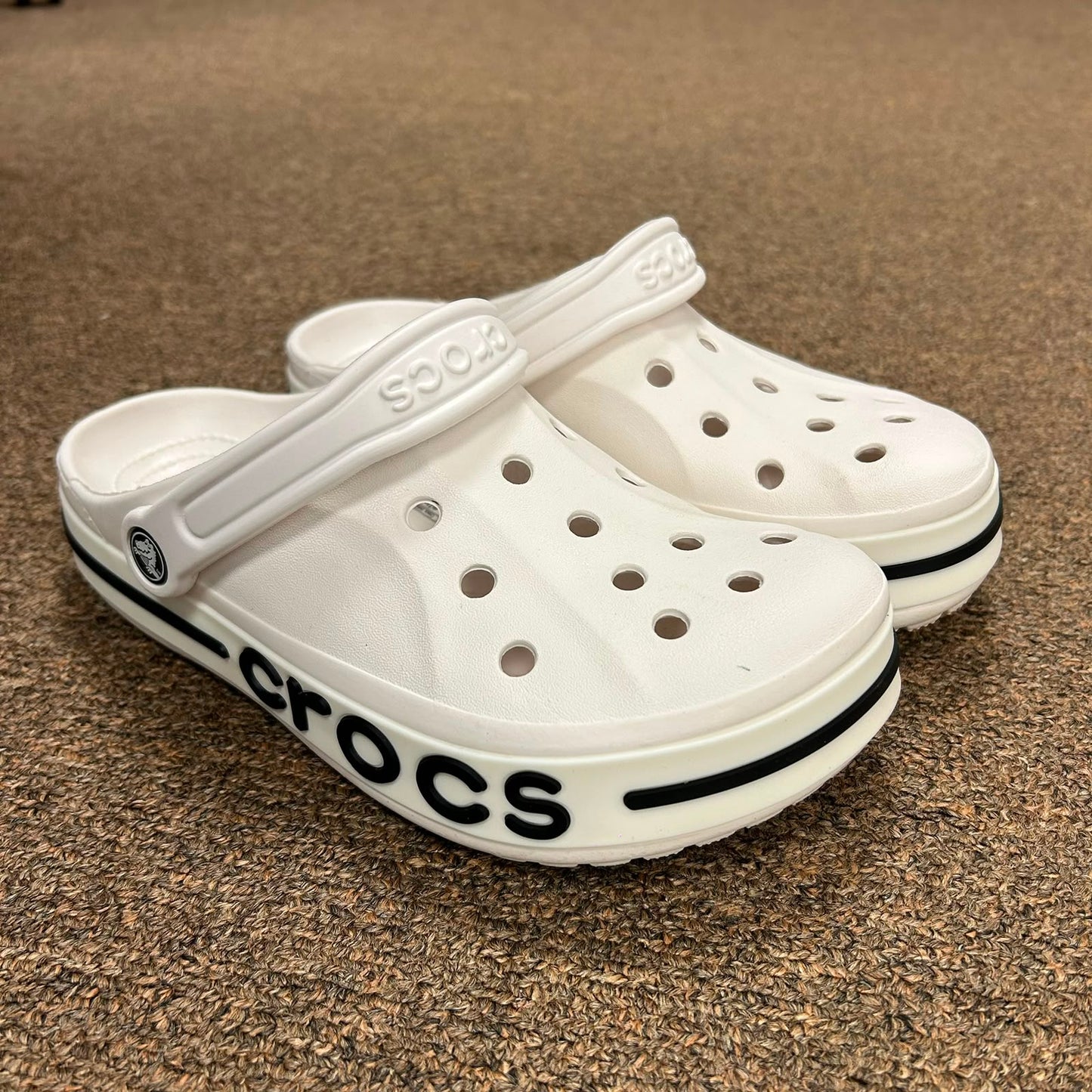 BYA-BND-CLOGS-WHITE