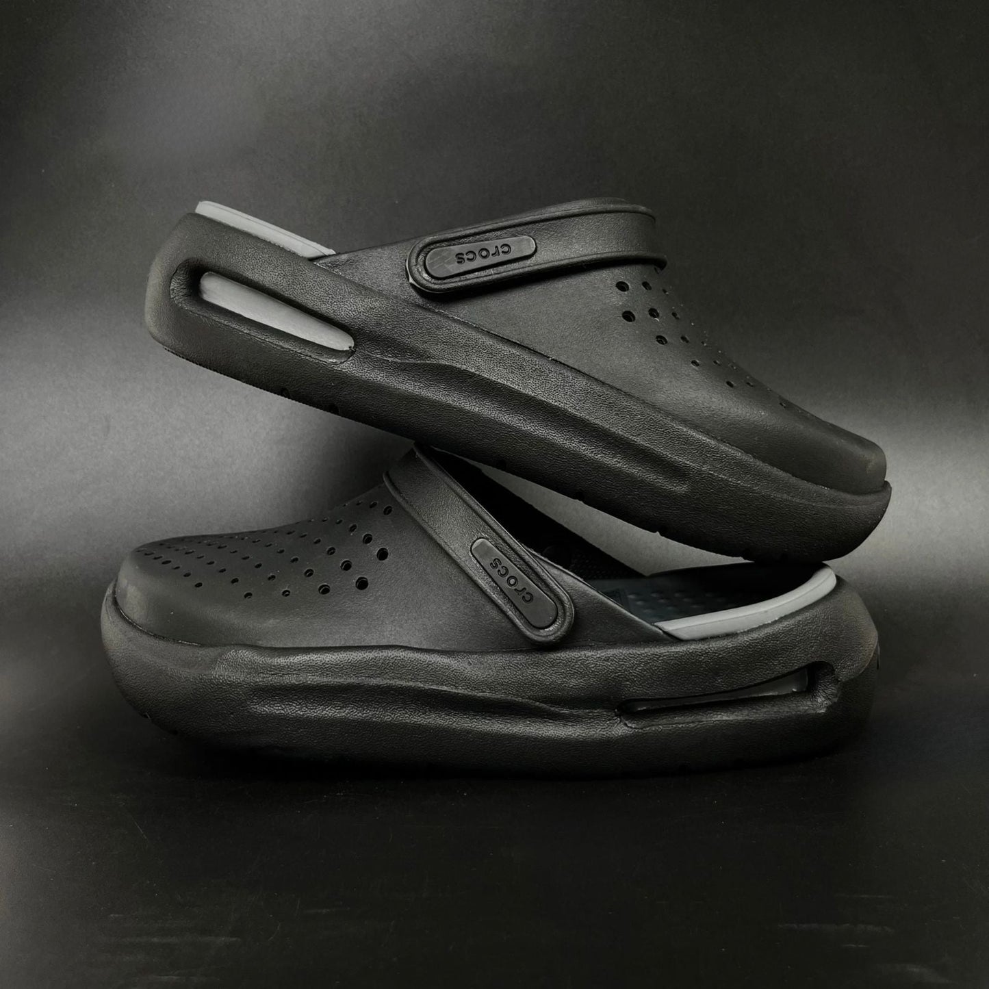 INMO-CLOGS-CORE BLACK